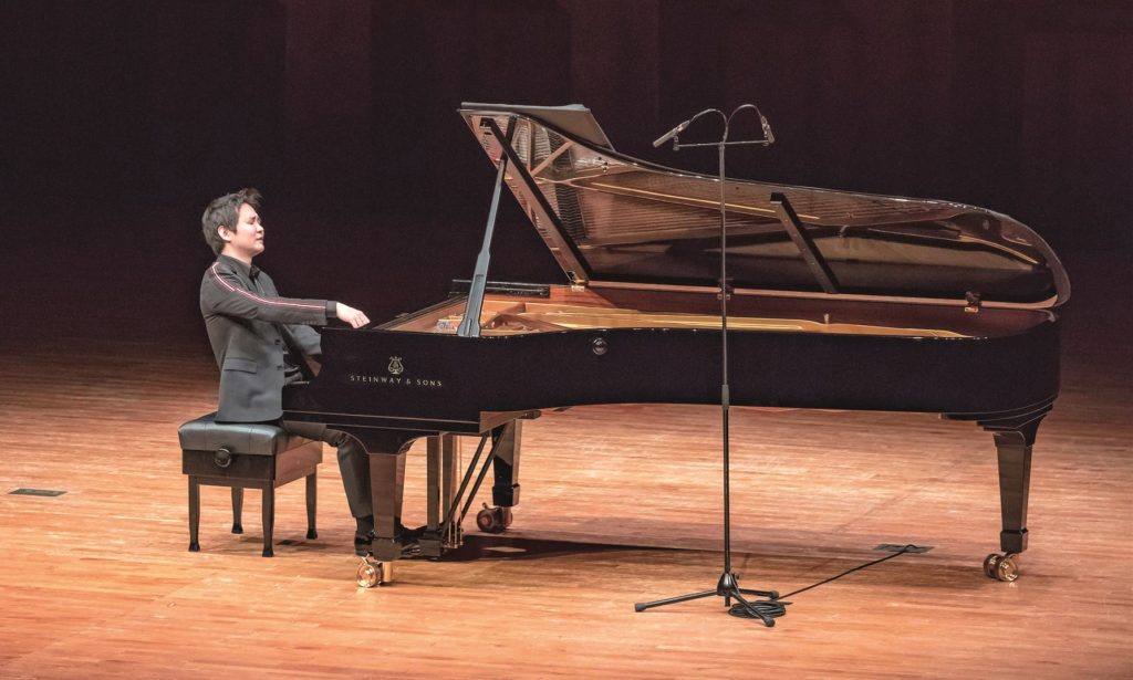 4월 ‘객석’ 기자들이 꼽은 화제의 무대 – 객석, auditorium